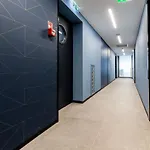 Symphony Modern Tower Lejlighedshotel 3*
