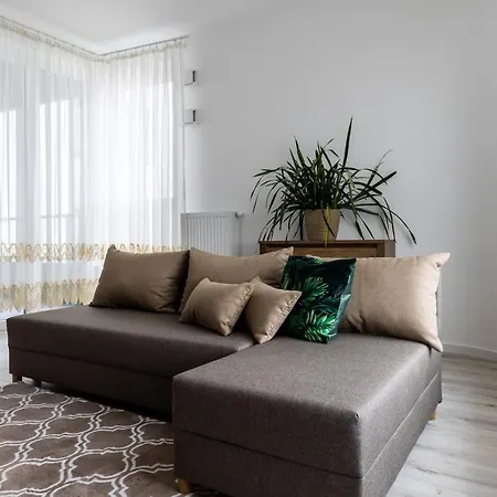 Symphony Modern Tower By Ina 3* Γκντίνια