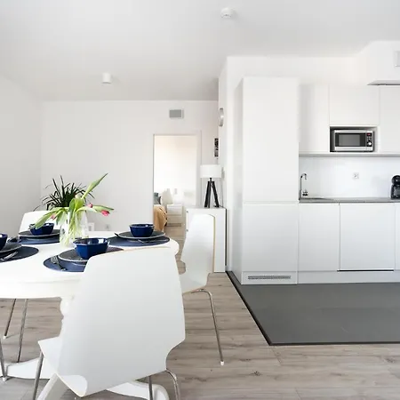 Symphony Modern Tower Апарт-отель 3*