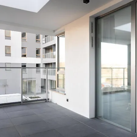 Апарт-отель Symphony Modern Tower Гдыня