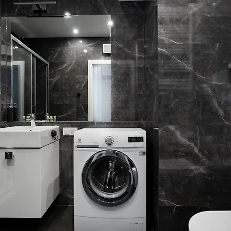 Aparthotel Symphony Modern Tower 3*