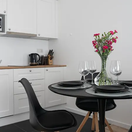 Symphony Modern Tower Апарт-отель