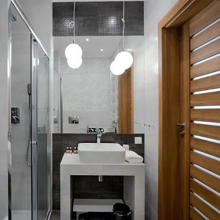 Symphony Modern Tower 3* Гдыня