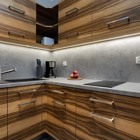 Symphony Modern Tower