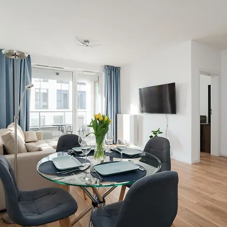 Symphony Modern Tower 그디니아