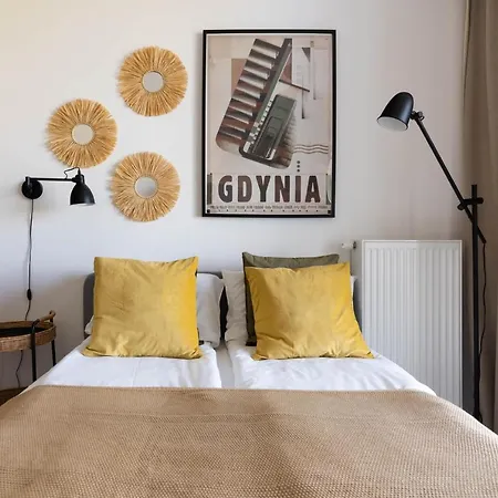 Symphony Modern Tower Апарт-отель 3*