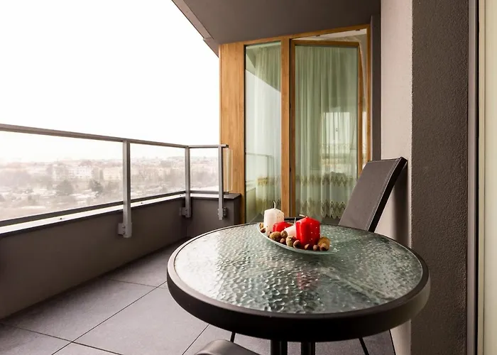 Symphony Modern Tower Hotel apartamentowy 3*