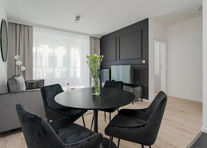 Symphony Modern Tower Hotel apartamentowy