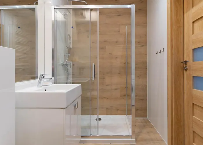 Hotel apartamentowy Symphony Modern Tower 3*